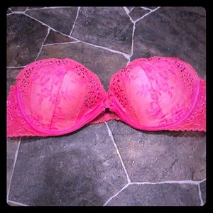 VS Strapless Bra